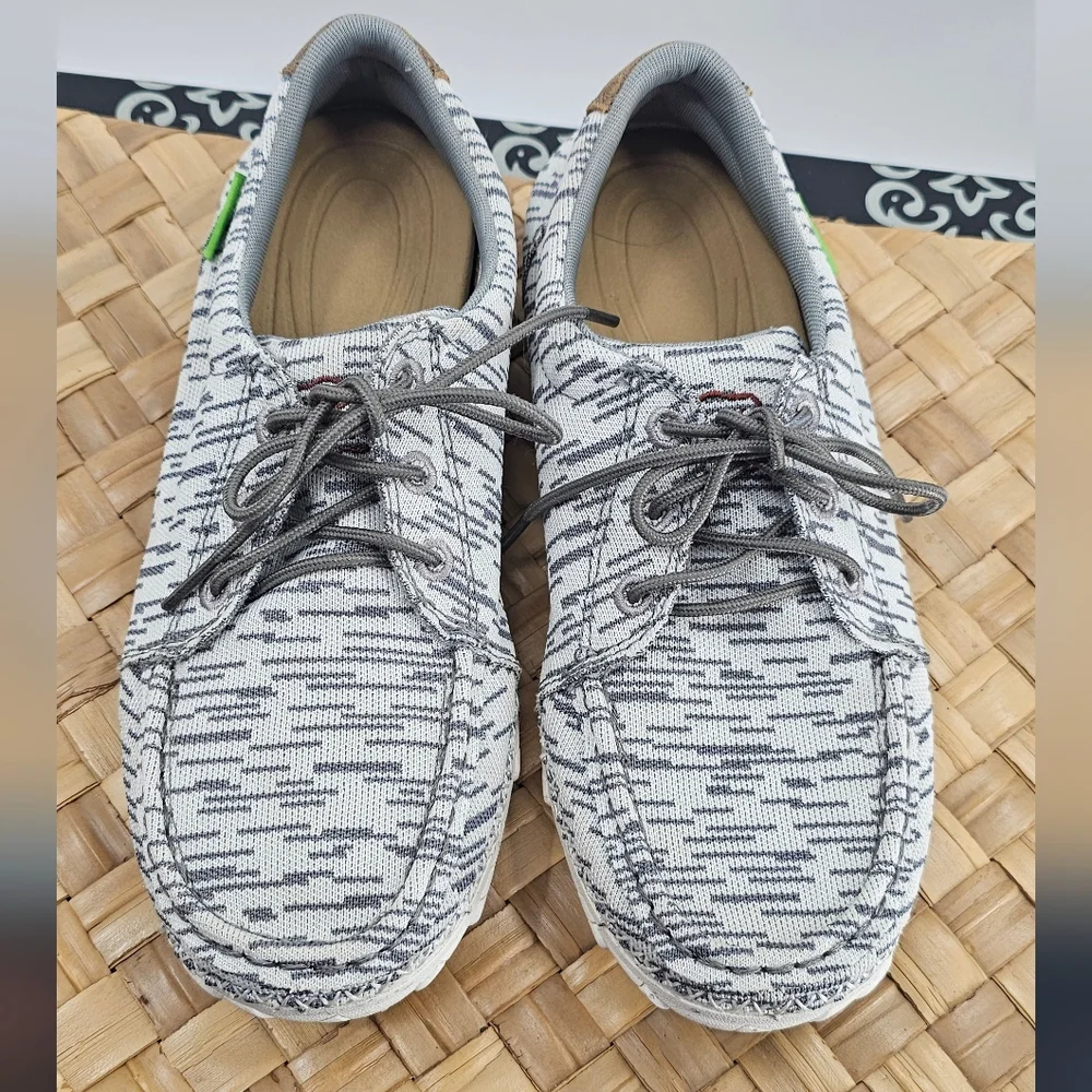 Twisted X Gray Patterned Shoes Size 7